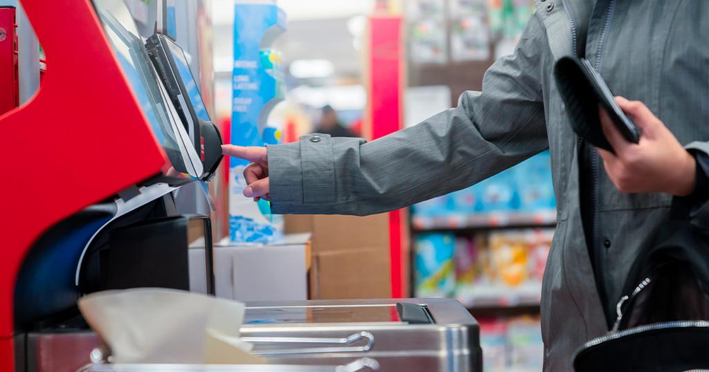 Costco et Walmart songent à mettre fin aux caisse libre-service.