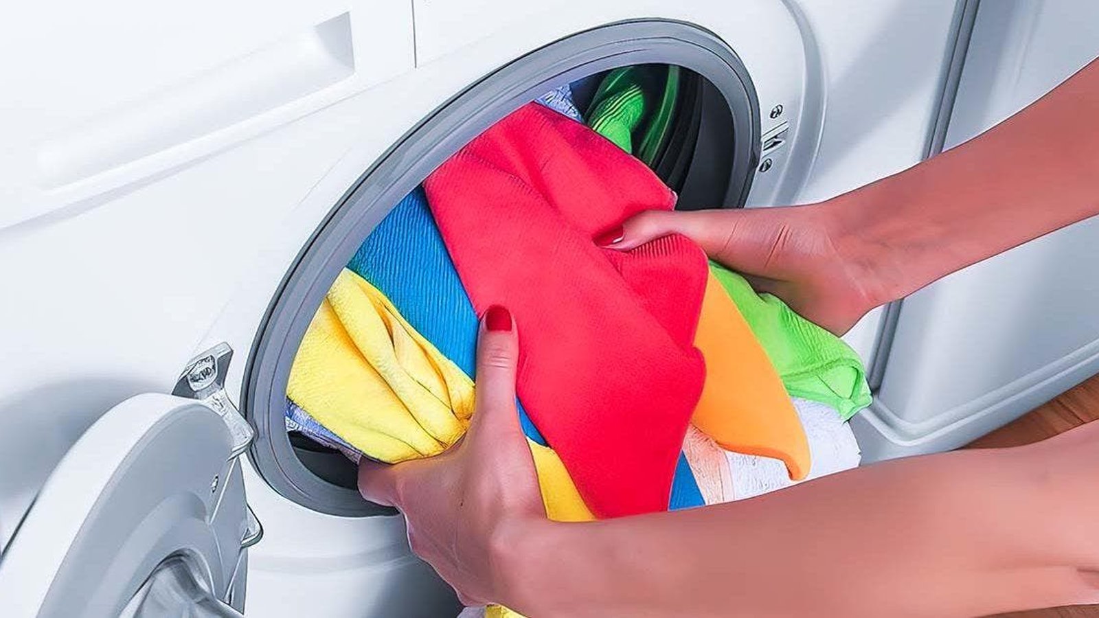 Comment « repasser » les vêtements dans la machine à laver