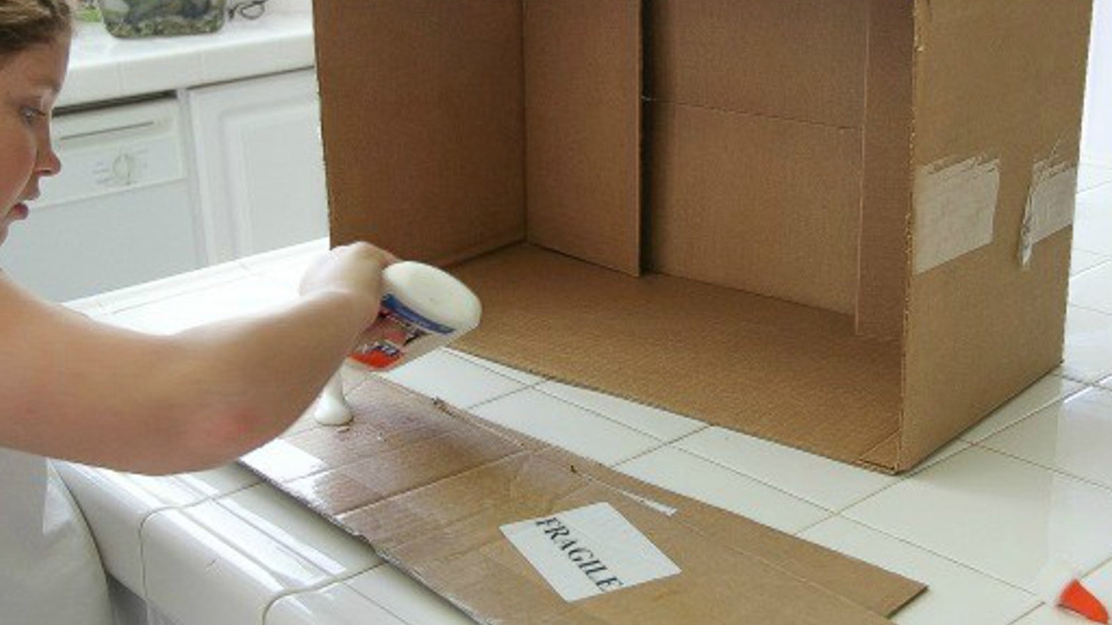 12 trucs cool à construire à partir de boîtes de carton