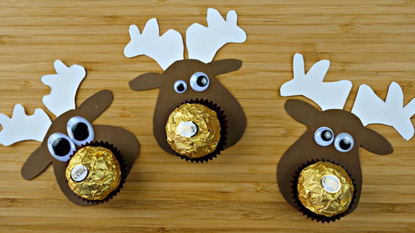 Apprenez à faire un Rudolph avec un chocolat pour l'offrir en cadeau! 