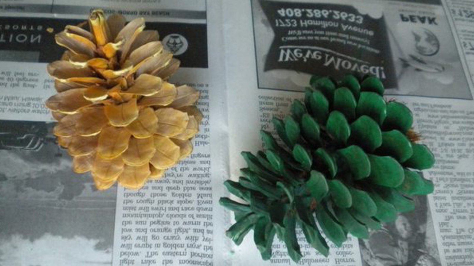 Comment fabriquer des sapins de Noël miniatures à partir de cocottes de pin! 