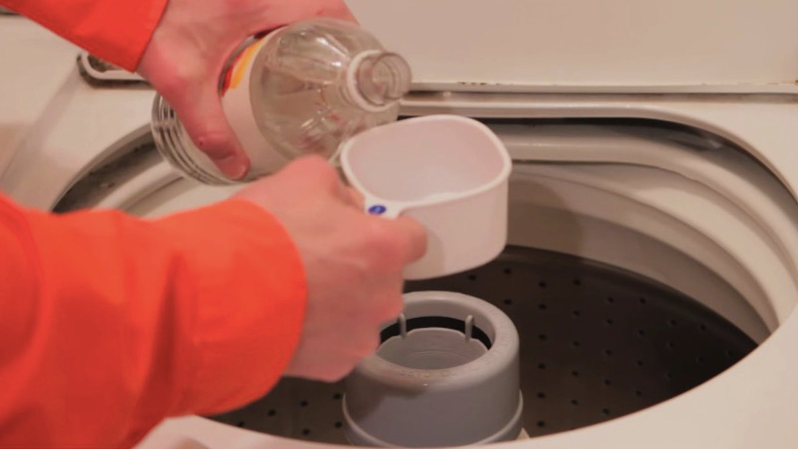 7 bonnes raisons d'ajouter du vinaigre blanc dans la machine à chaque lessive
