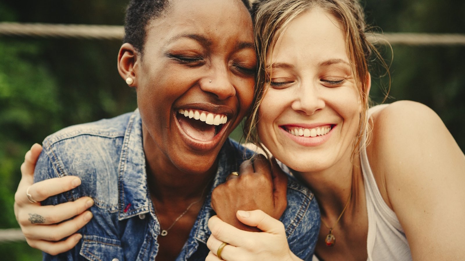 10 raisons pour lesquelles une mère bordélique est une amie à avoir!