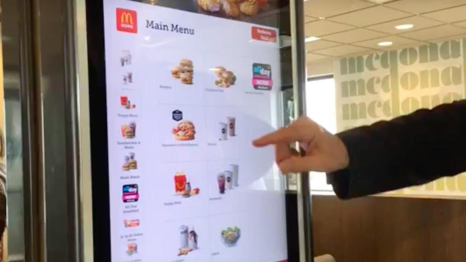 Un'indagine rivela la presenza di escrementi sui touch screen dei ristoranti McDonald's.