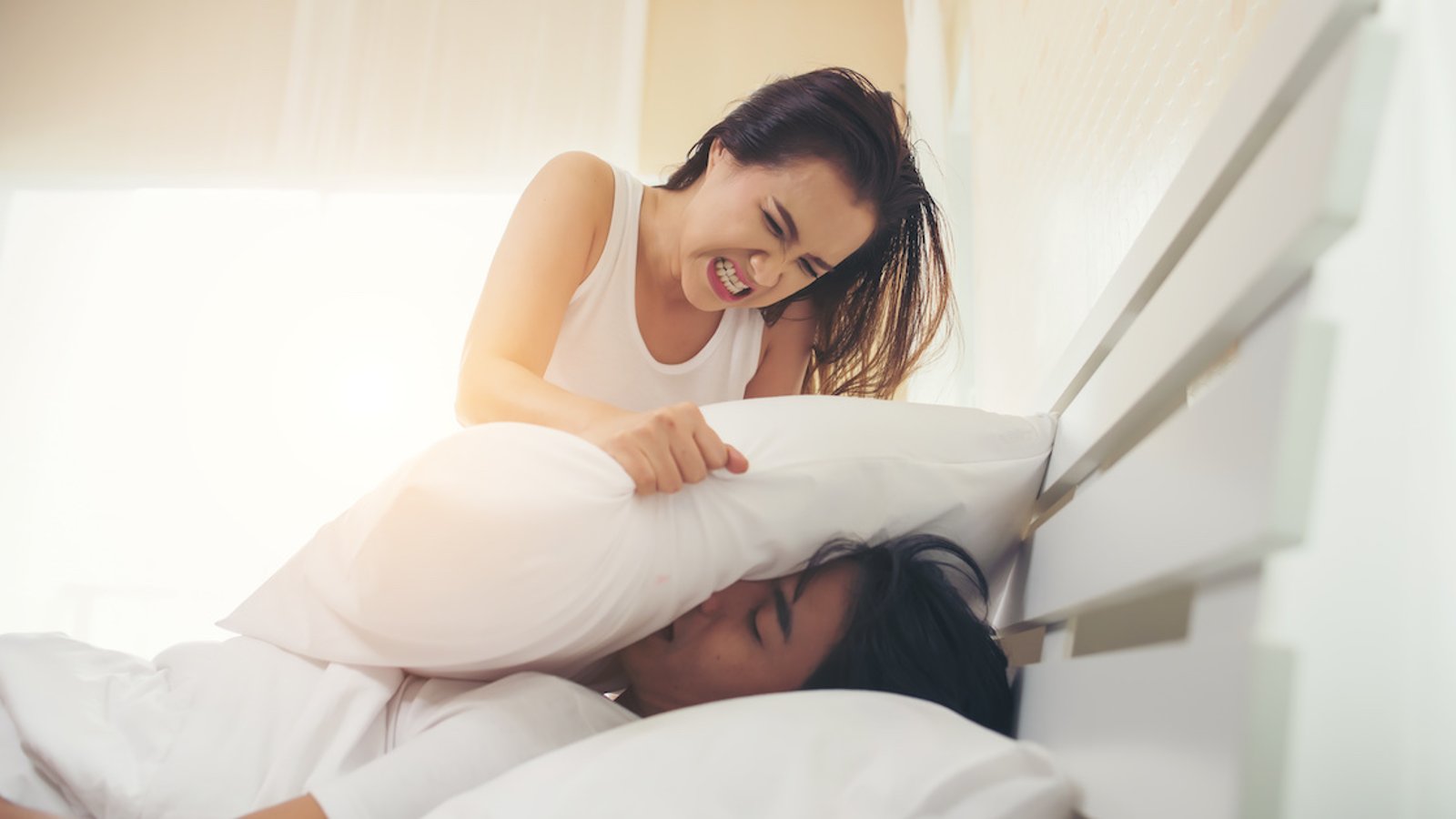 D’après des études, dormir avec un ronfleur peut nuire à votre santé