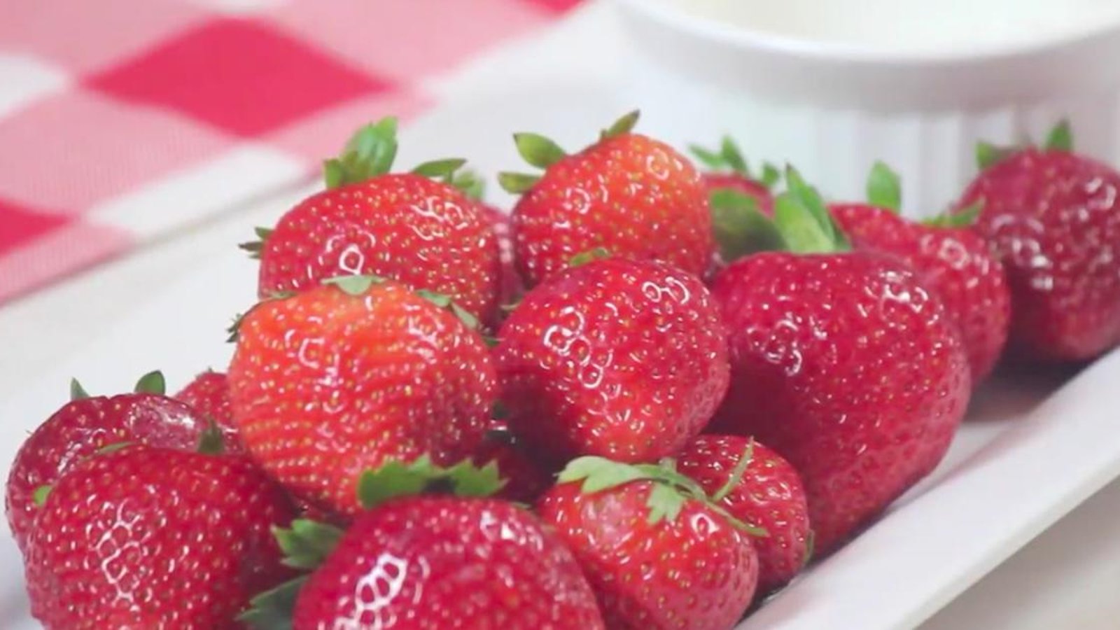 L'astuce facile pour garder les fraises fraîches au frigo pendant des semaines