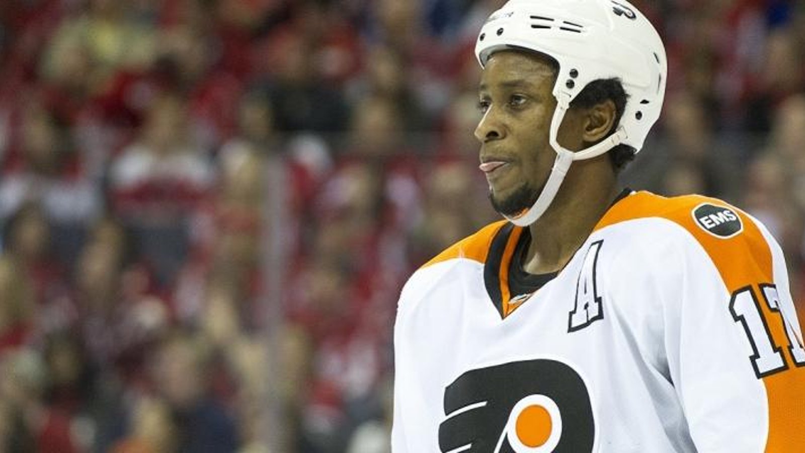 Simmonds: Racism continues to be an issue in hockey.