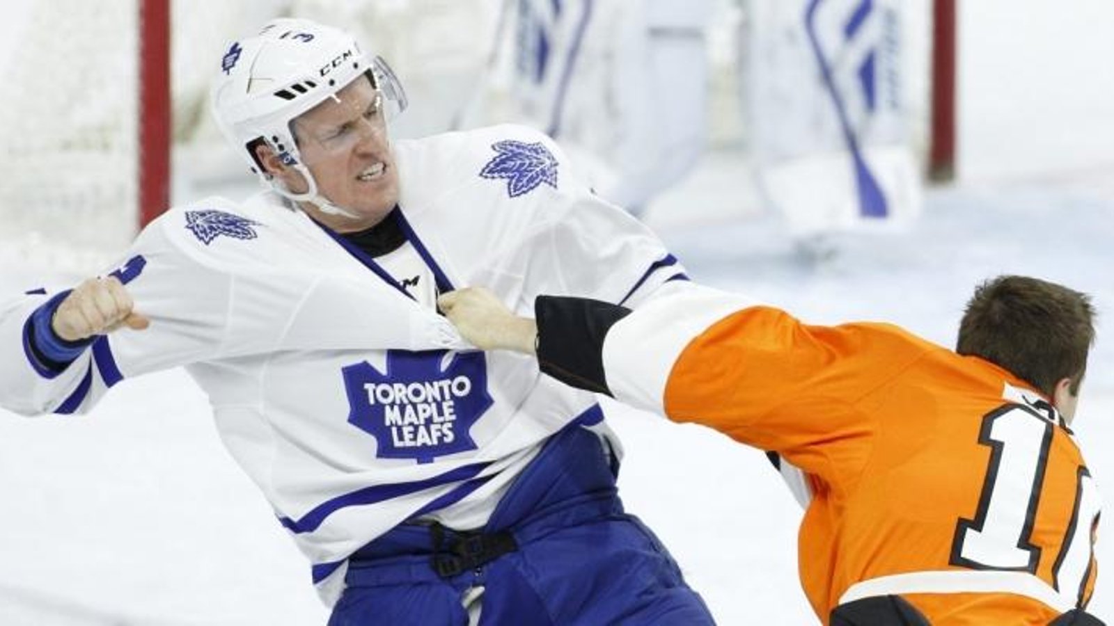 Dion Phaneuf drops the gloves, destroys his opponent.
