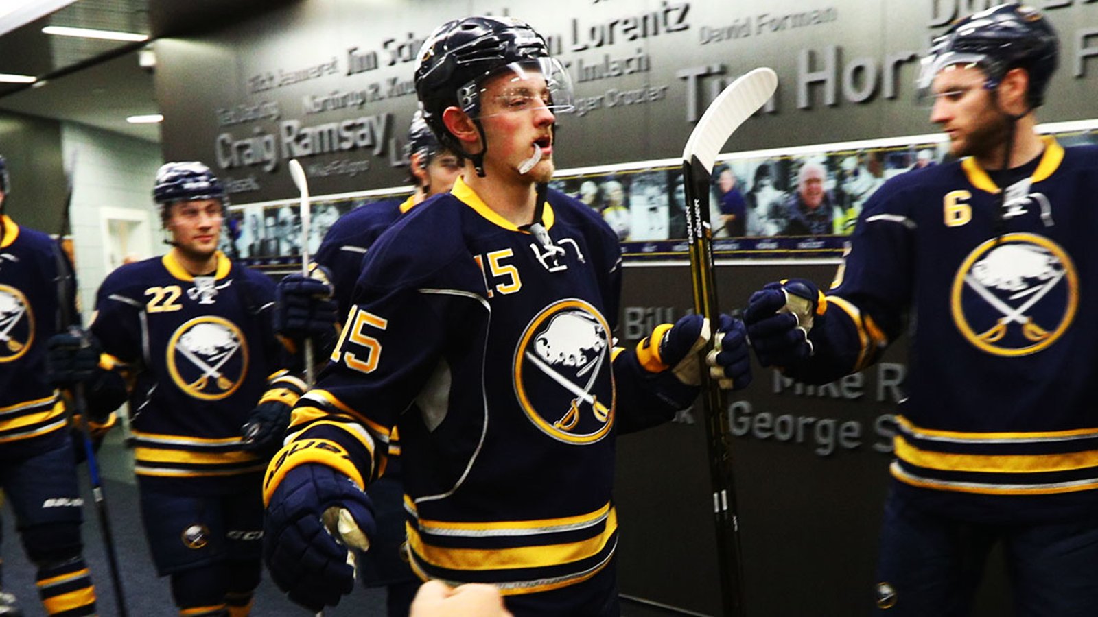 Jack Eichel's reaction to team loss is amazing.