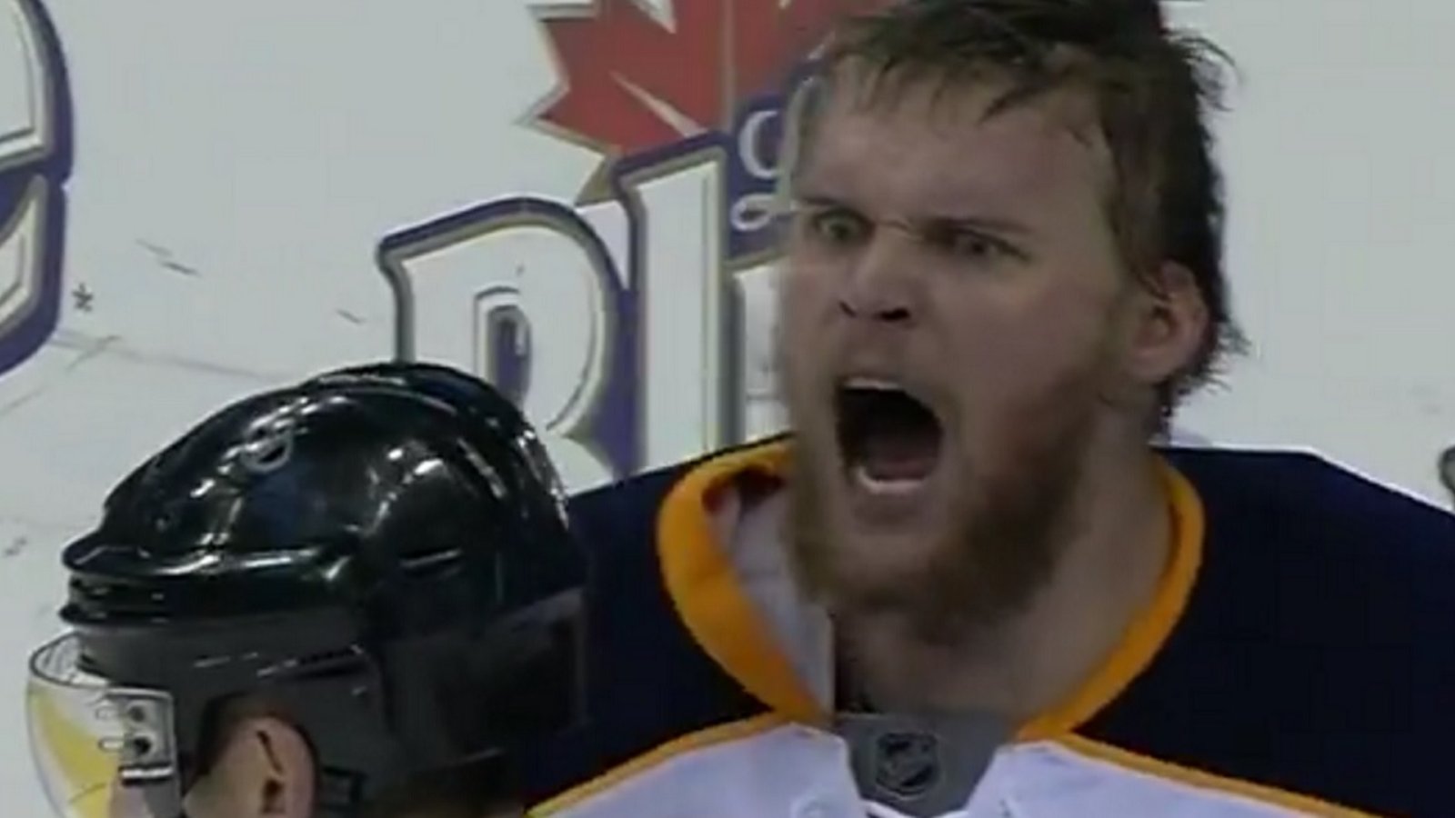 Watch Robin Lehner snap on his own team after getting pulled tonight!