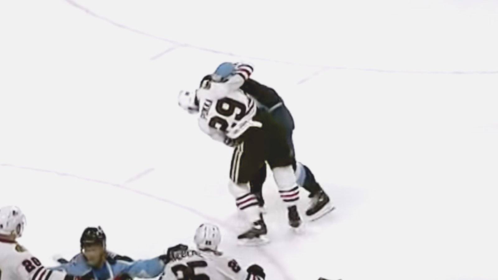 Must see : Top Hawks' defenseman prospect dropped the mitts last night!