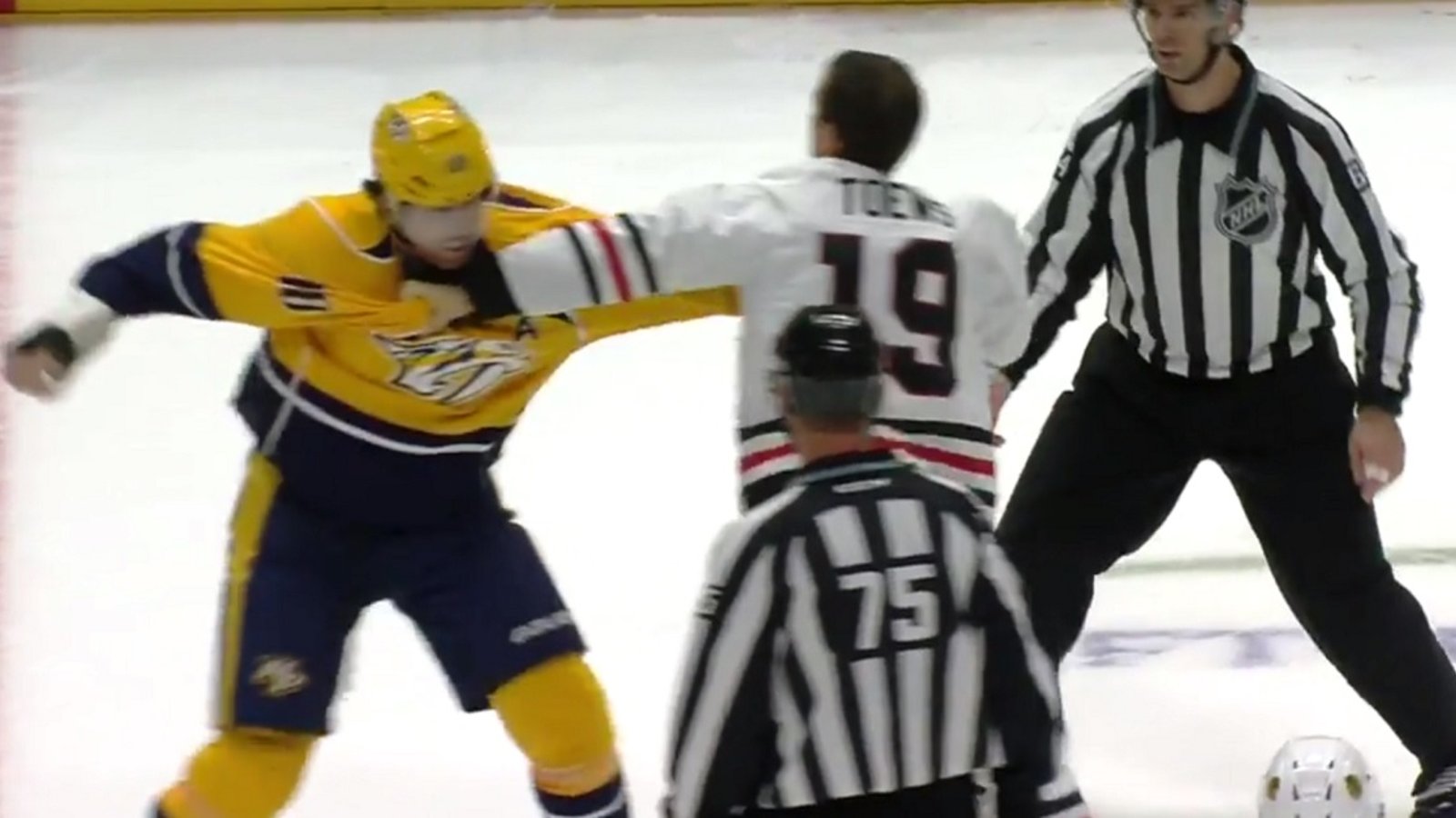 Breaking: Watch Jonathan Toews drop the gloves on Friday night!