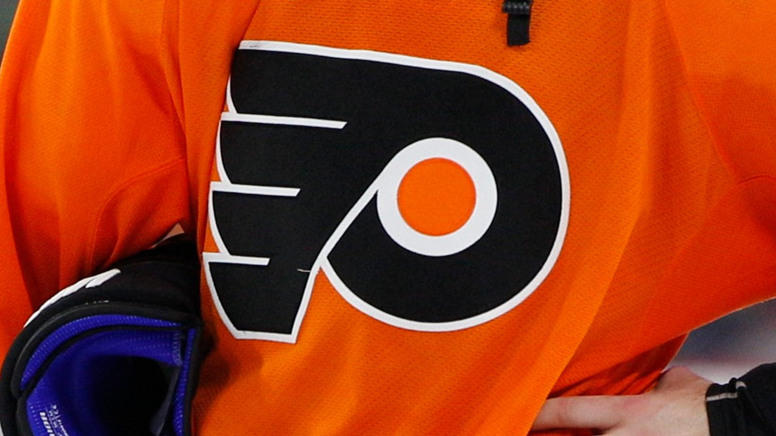 MAJOR UPDATE : A new face in the Flyers lineup!