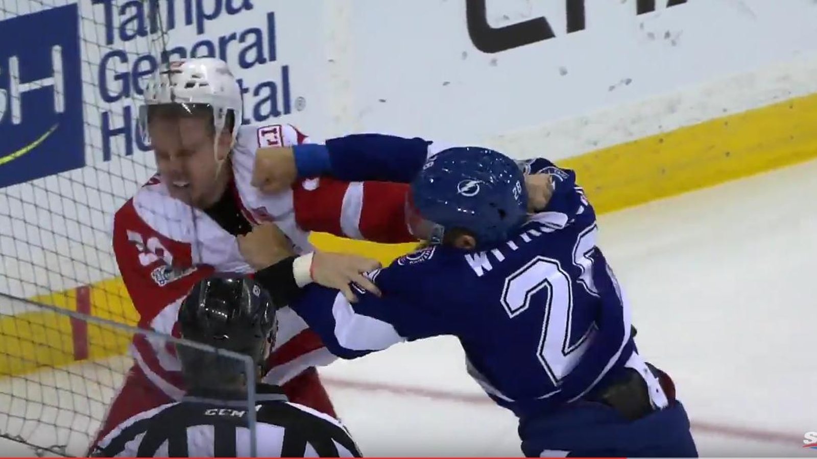 BREAKING : Anthony Mantha out for the season after intense fight! 