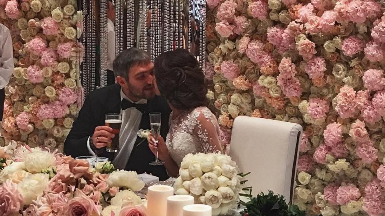 Alex Ovechkin throws luxurious, glamorious wedding! 