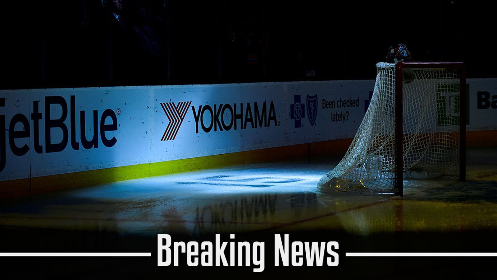Breaking: NHL goalie pulled in his first game since signing with new team.