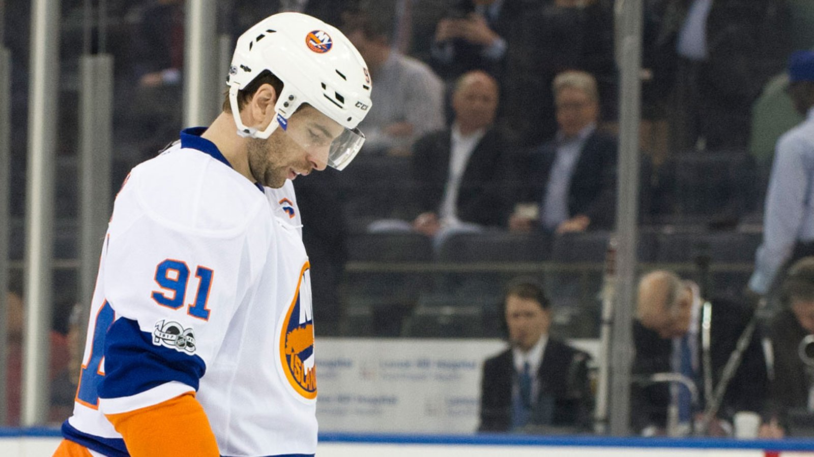 It might be too late for Tavares, suggests controversial NHL writer 