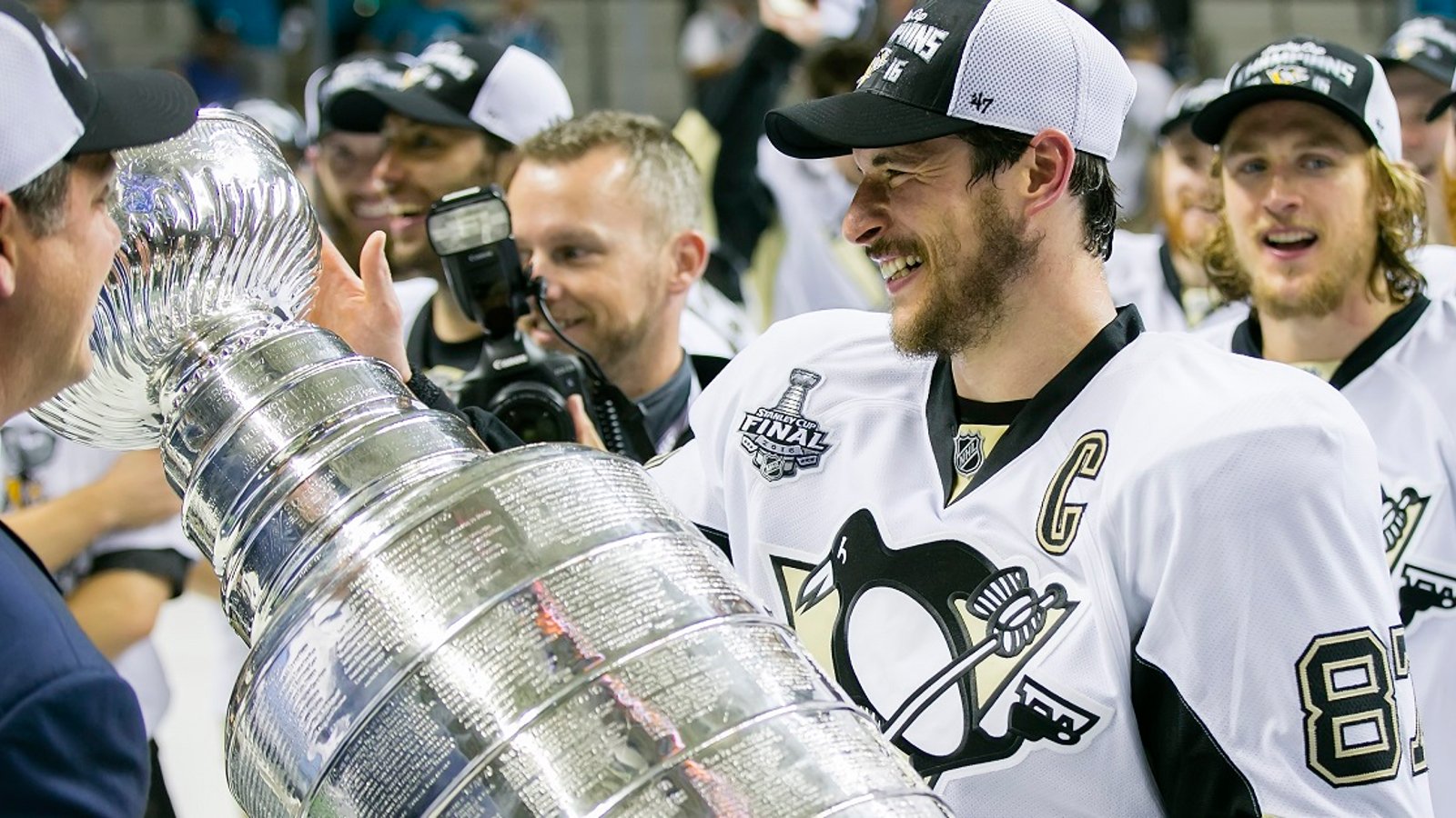 Breaking: There is now a new favorite to win the Stanley Cup.