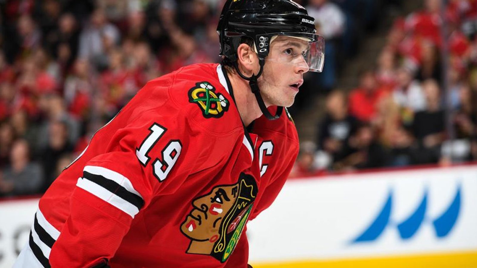 Must See: Jonathan Toews scores an AMAZING one-handed goal!