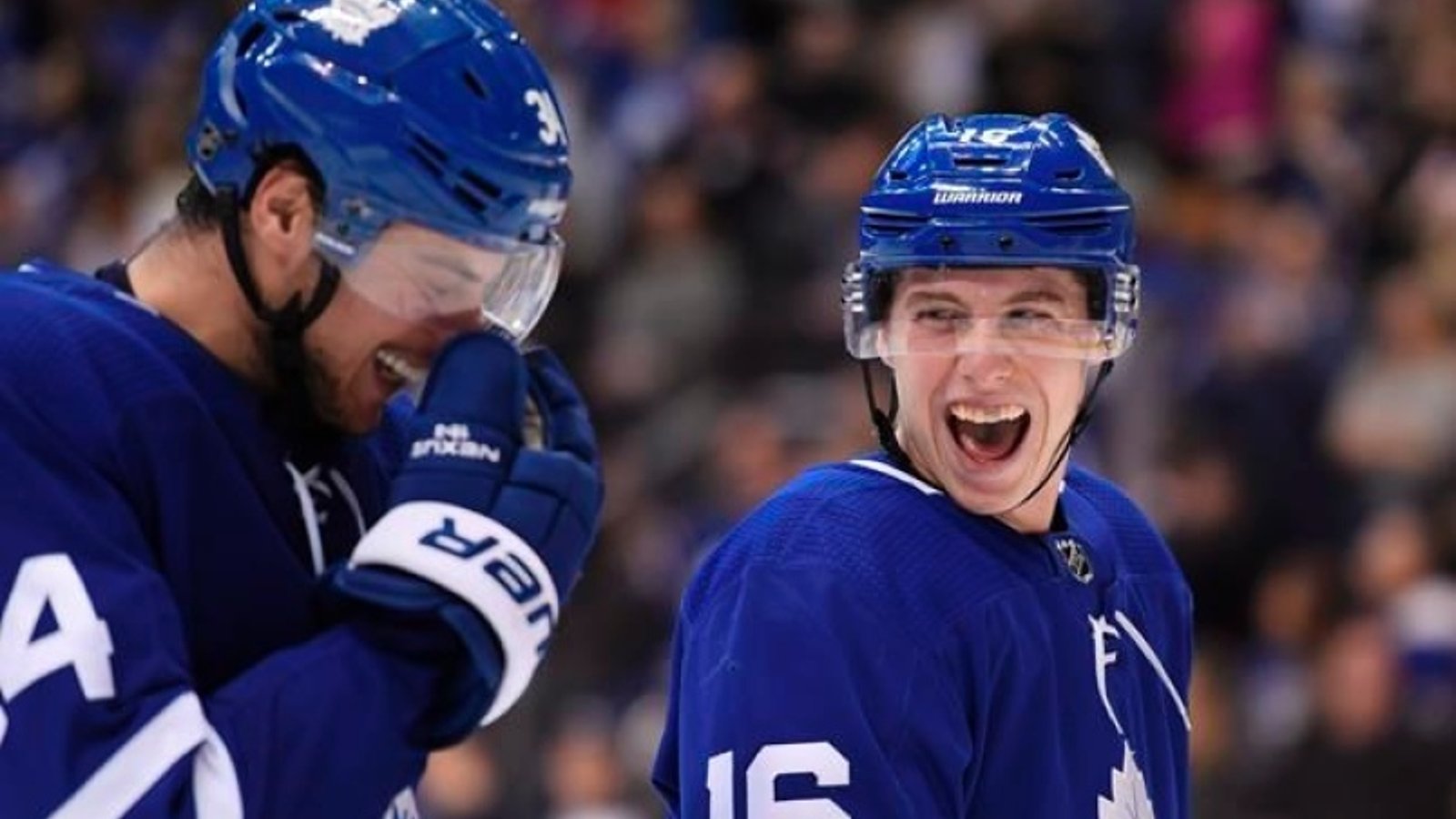 Toronto burger chain promises Marner free cheeseburgers for life if he re-signs