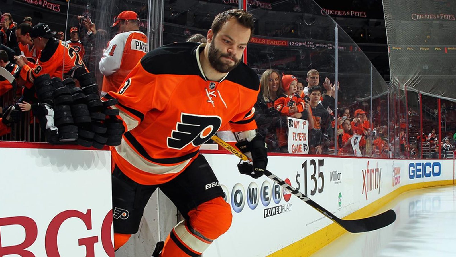 Leafs about to pull the trigger on trade for Gudas? 