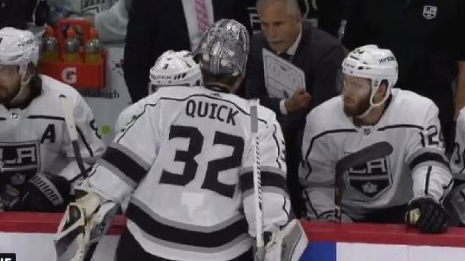 Kings coach humiliates Quick, pushes him to walk out on team?! 