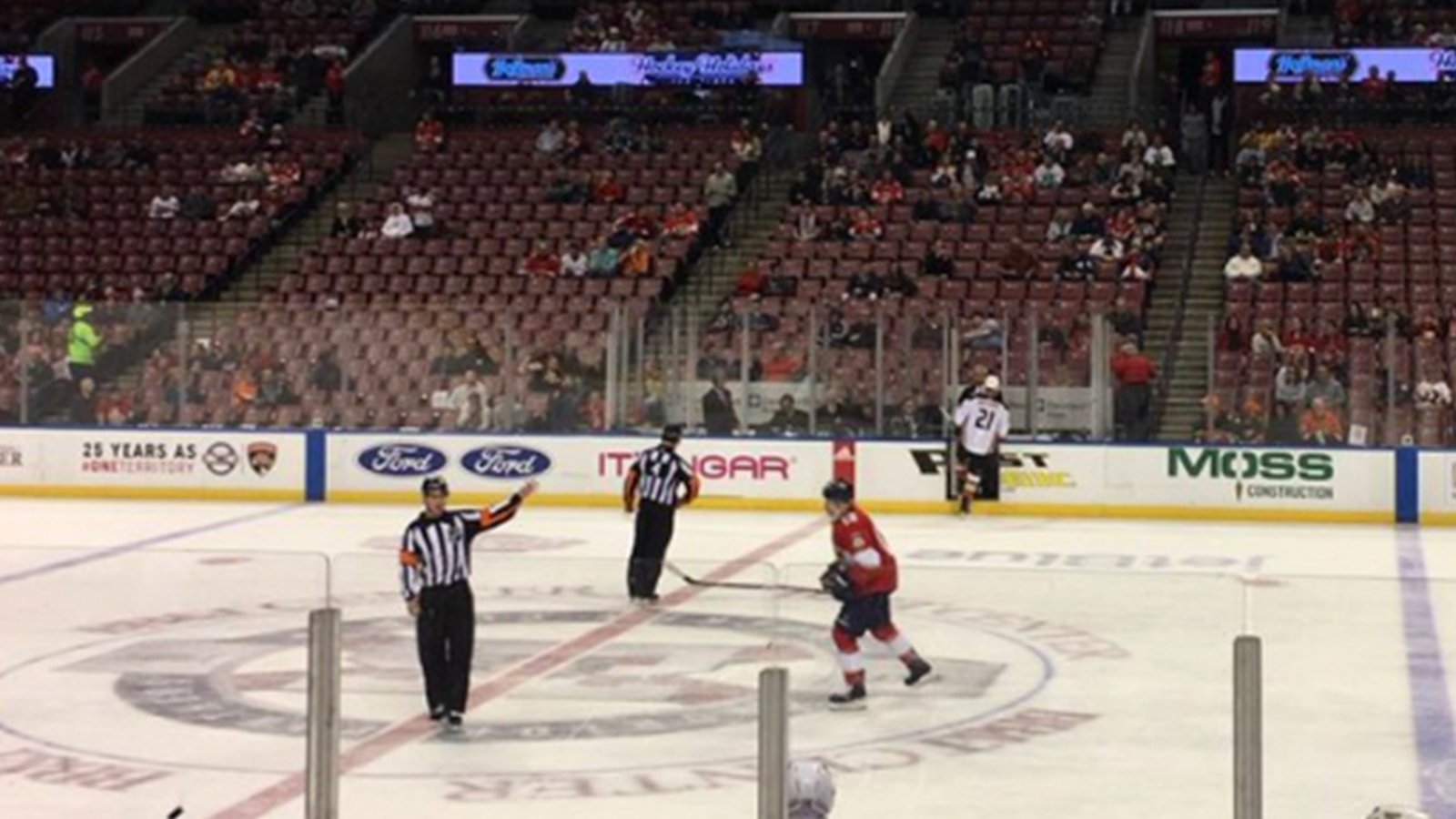 Panthers set embarrassing new low in attendance for game against Ducks