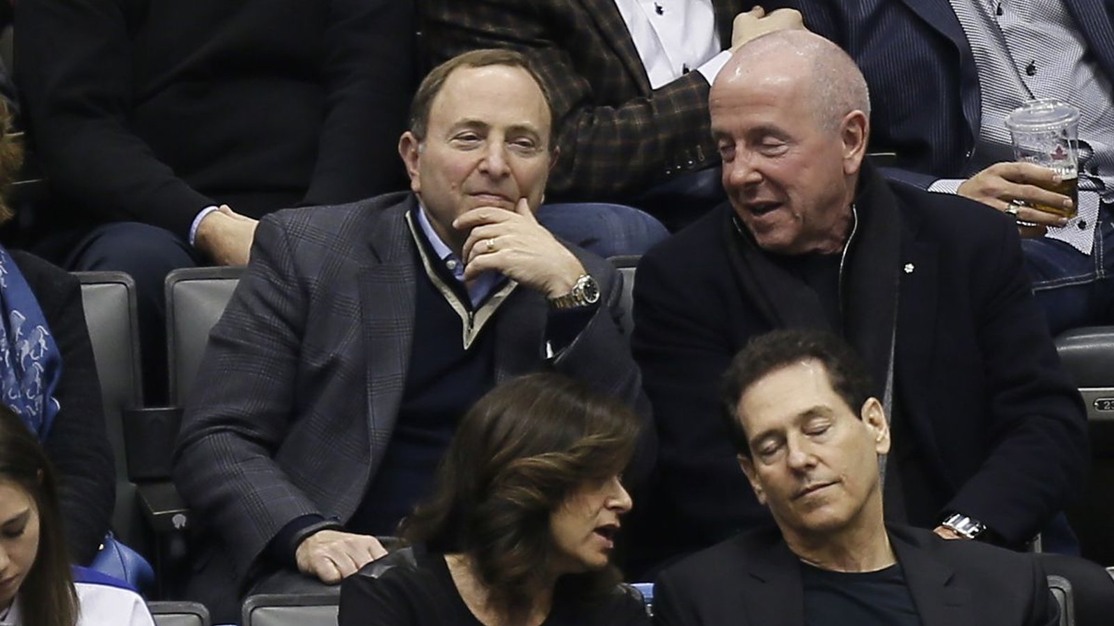 Another billionaire reaches out to Gary Bettman about relocating the Coyotes! 