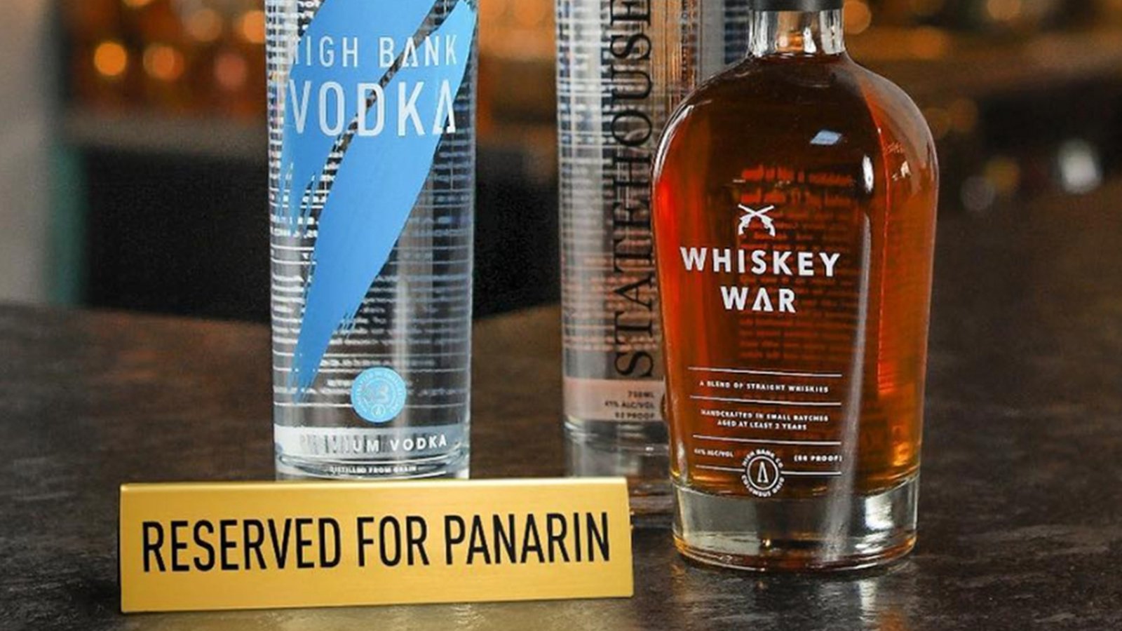 Panarin responds to “free vodka for life” offer in Columbus