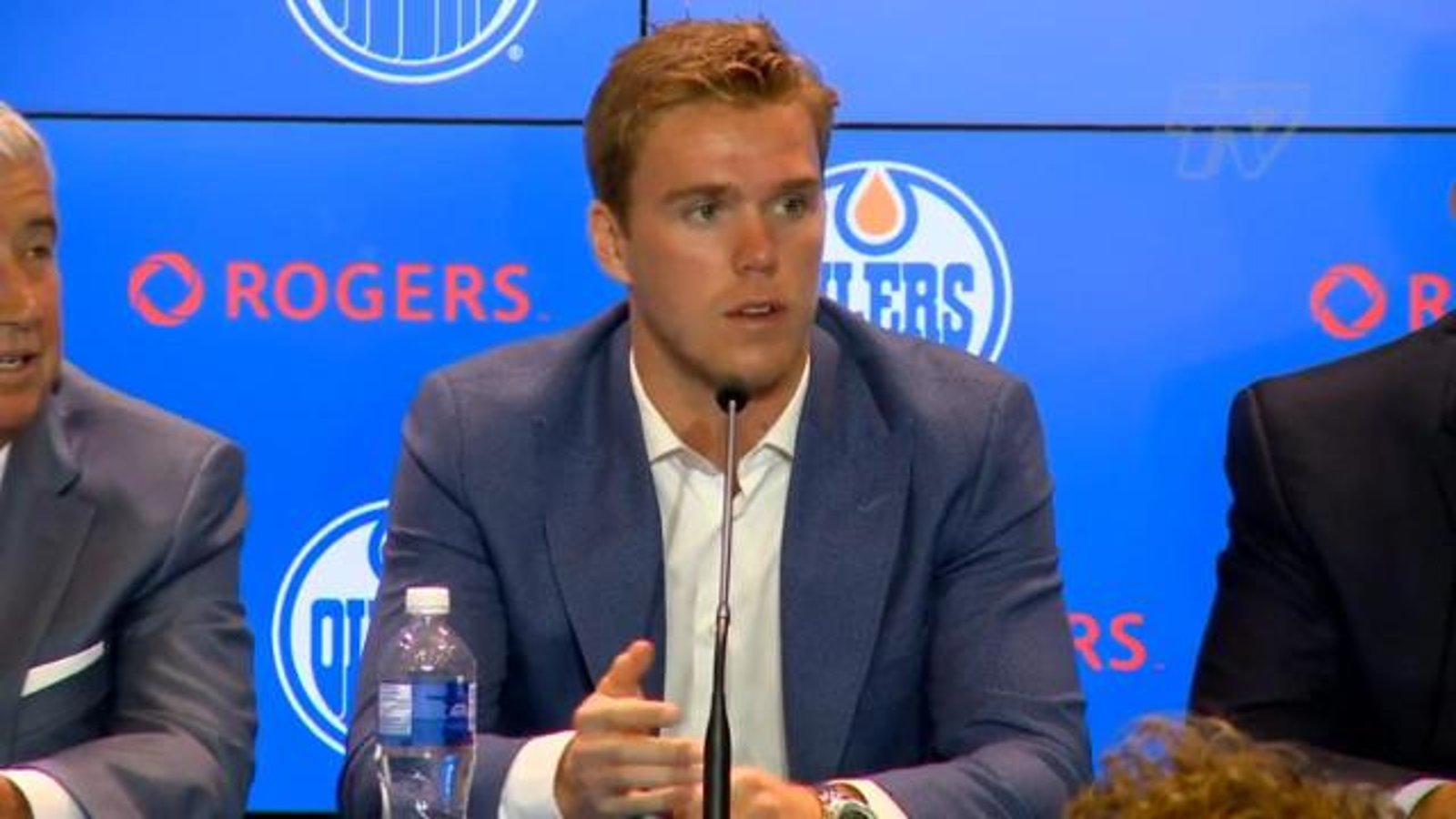 Connor McDavid, Oilers captain and … the new GM?! 