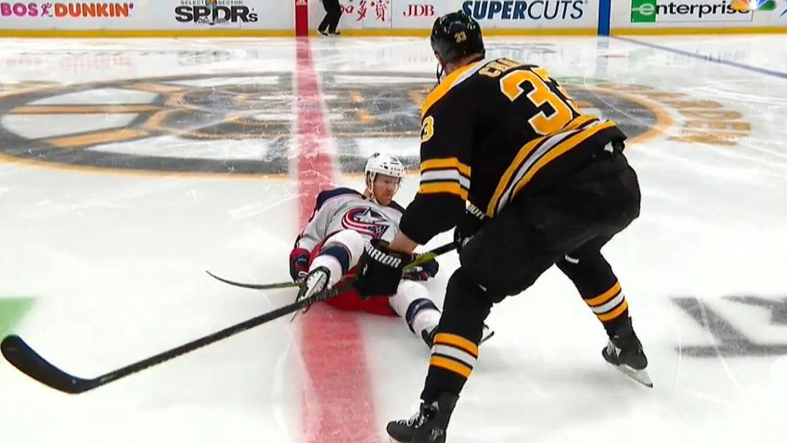 Chara takes Nash out of Game 2 with a monster hit at center ice!