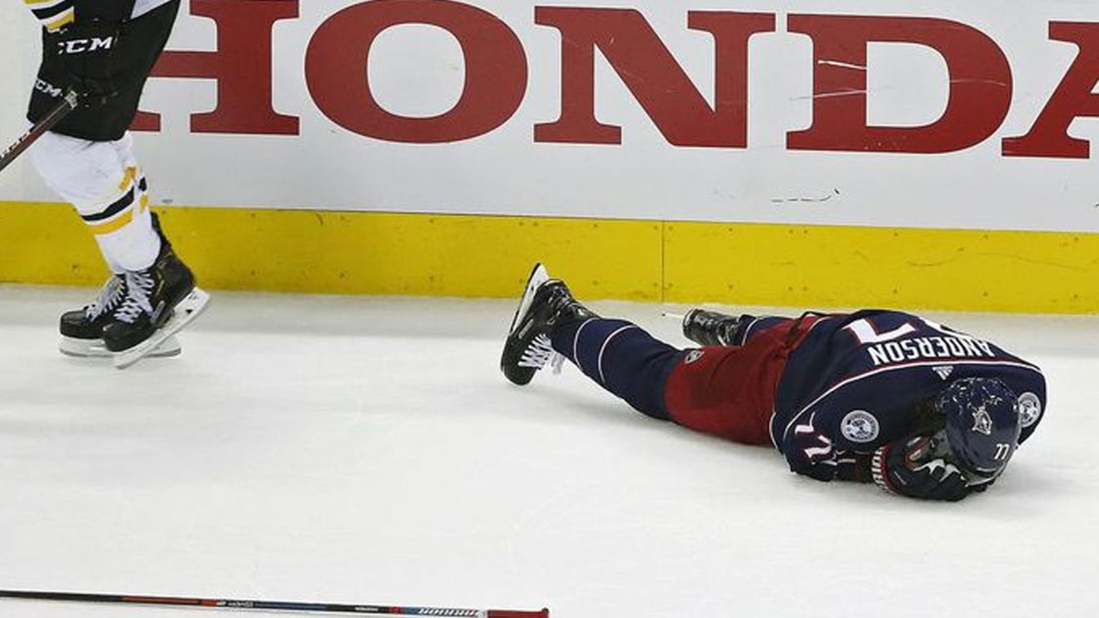 Jackets’ Anderson proves concussion protocol is a complete failure! 