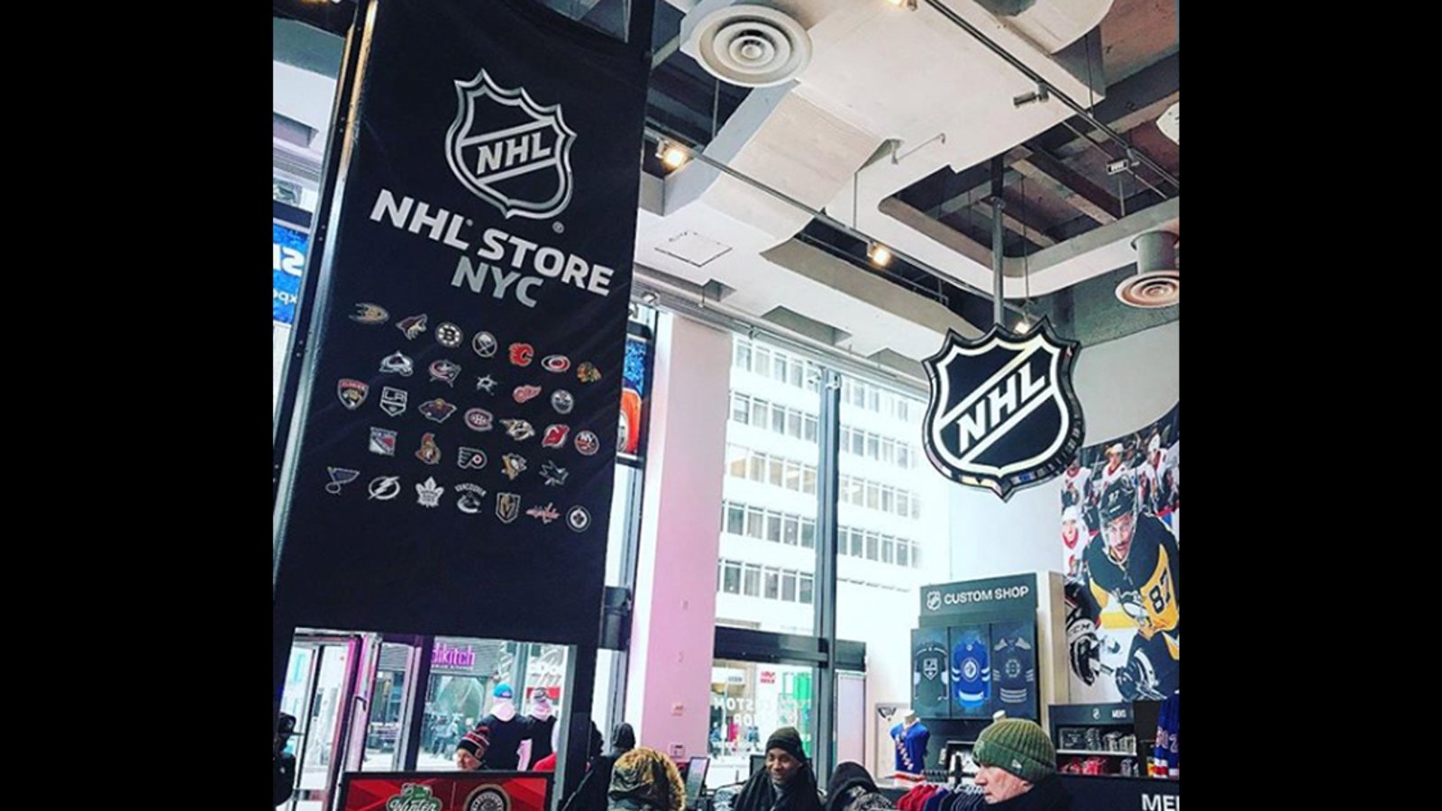 Rumor: New logo/jersey coming for Canadian NHL team?