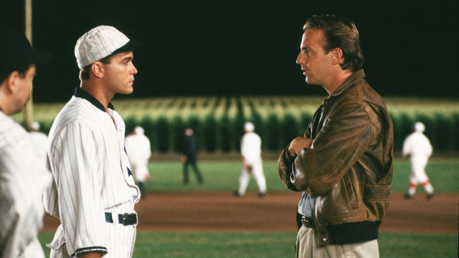 The Field of Dreams cornfield will host an MLB game!