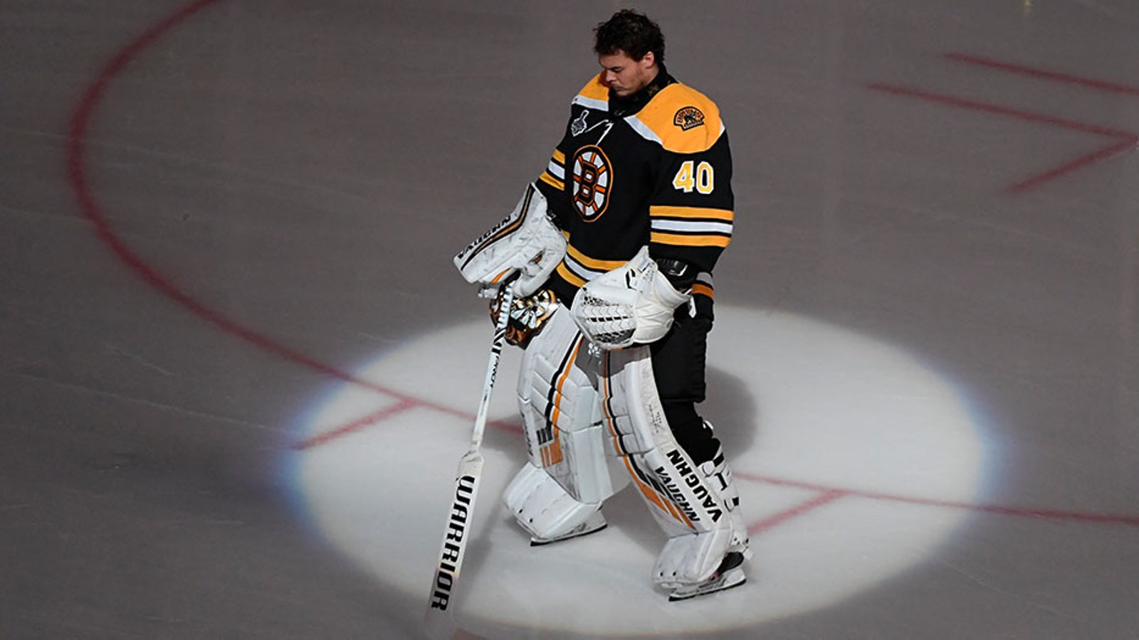 Rask celebrates his day with “the Cup” and Bruins fans lose their minds