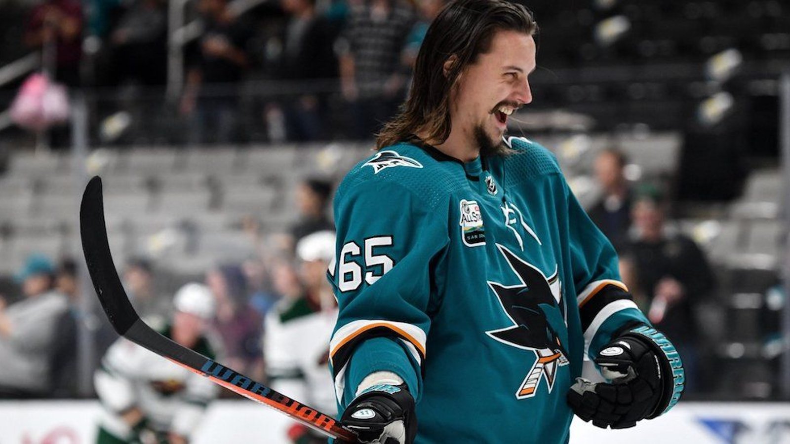 A contract on the table for Karlsson! 
