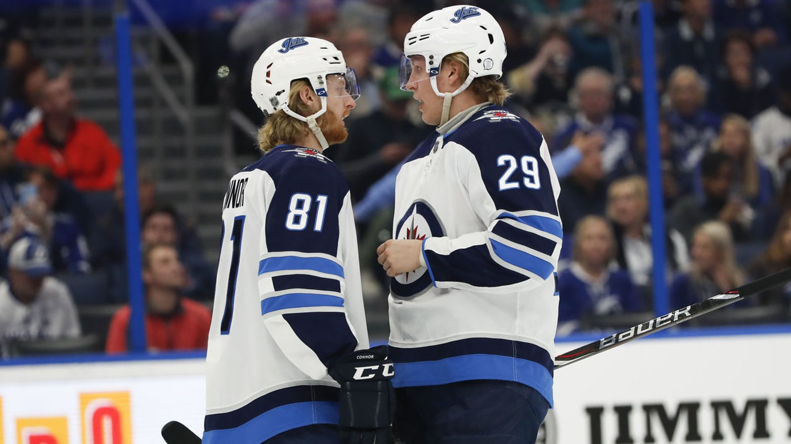 Teams reaching out to another Jets RFA and not Laine 