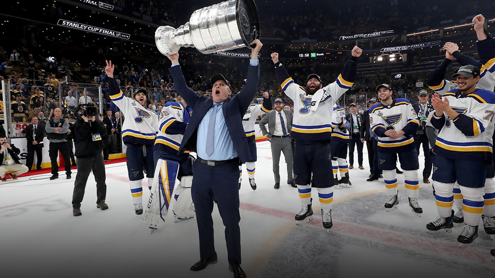 Breaking: Blues officially sign Berube to contract extension