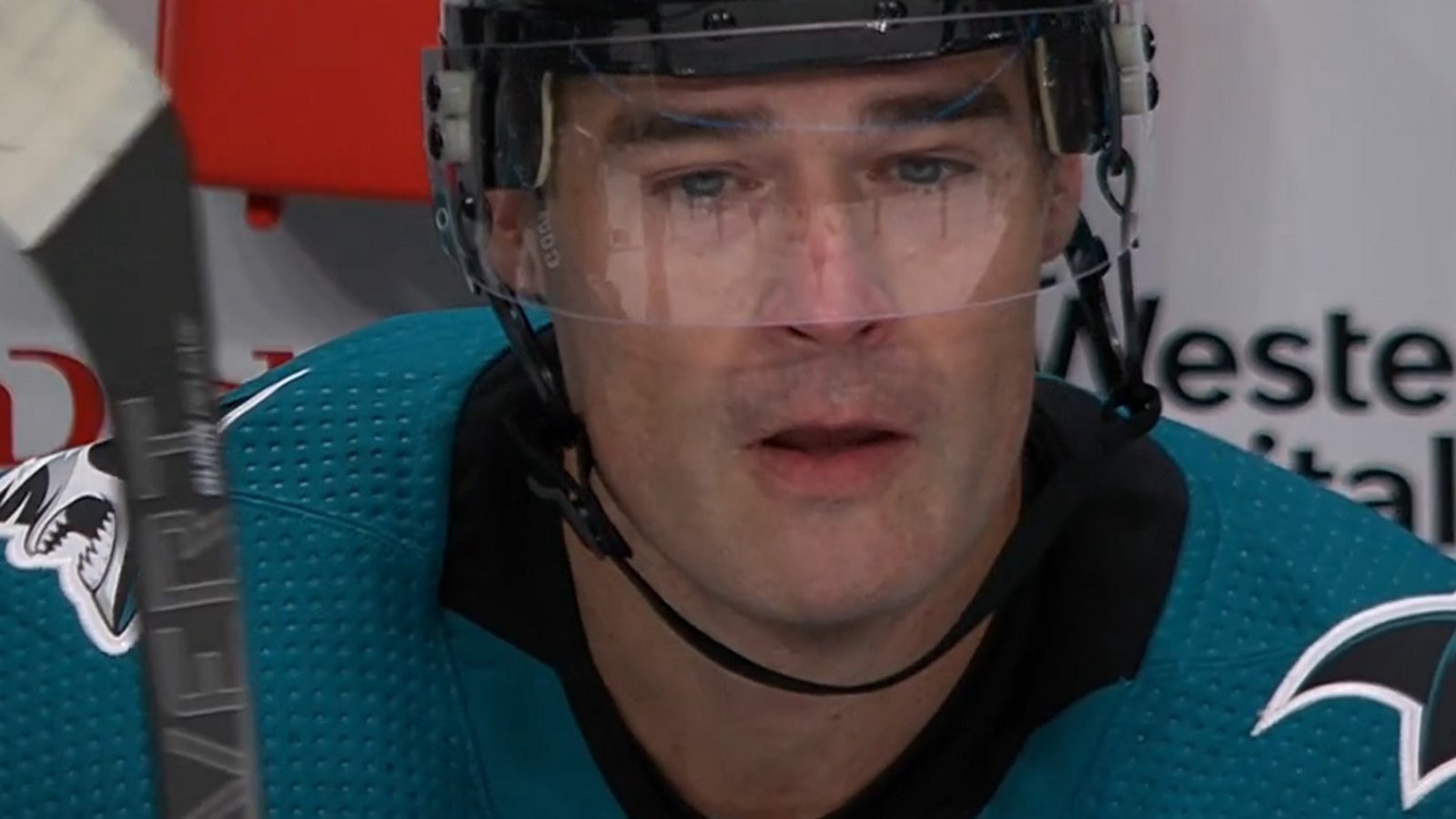 Patrick Marleau receives an incredible reception in his return to San Jose.