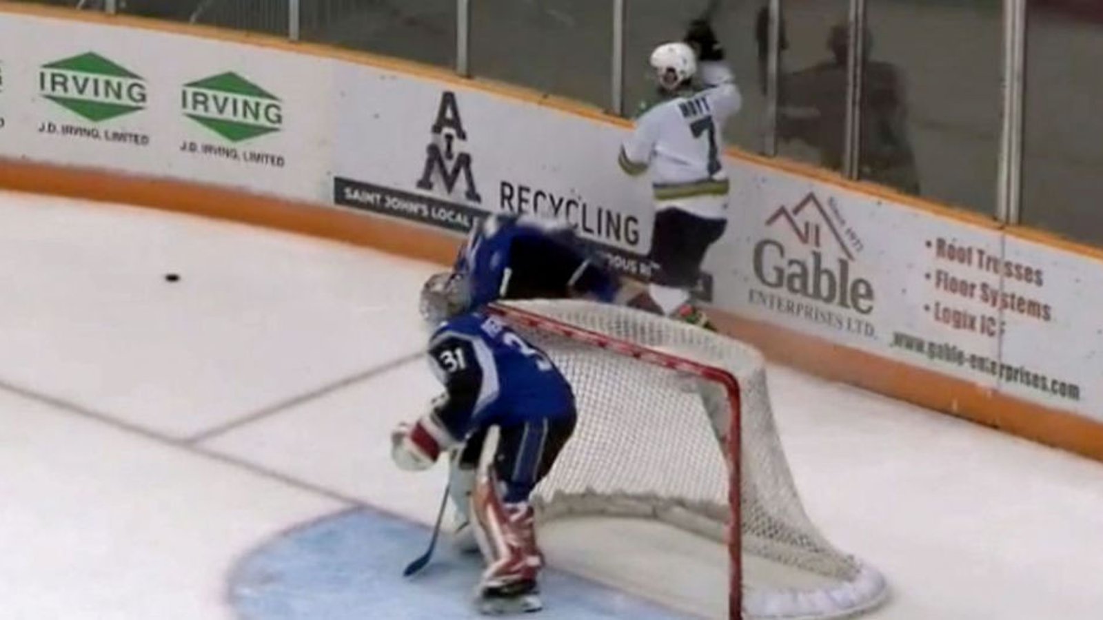 QMJHL player suspended indefinitely for dangerous hit from behind