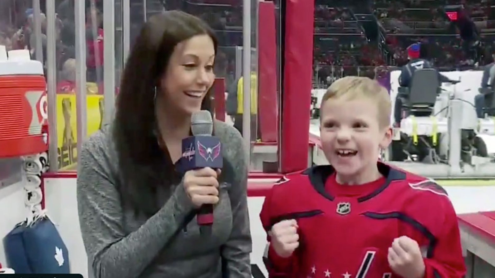Capitals fan gives greatest intermission interview in NHL history