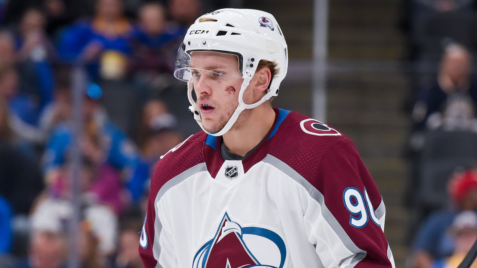 Avs look to stay hot without Rantanen