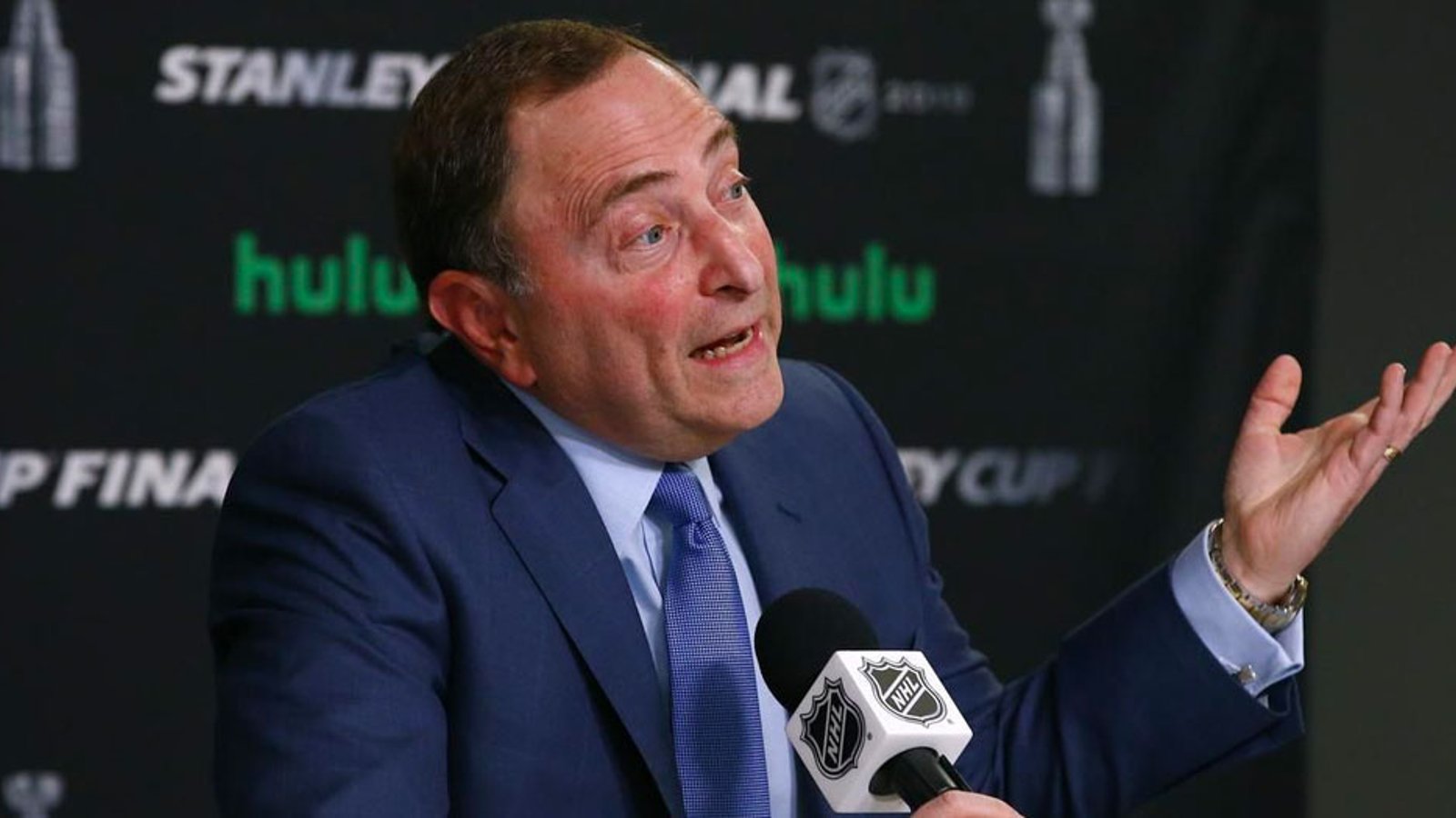 Gary Bettman takes brutal shot at Leafs and their fans! 
