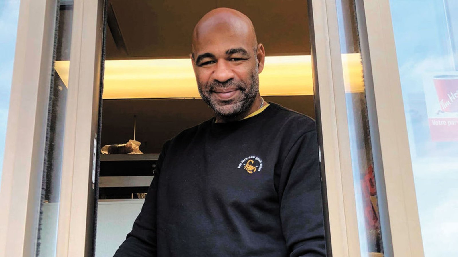 Donald Brashear gets hired by hockey club after stint at Tim Hortons 