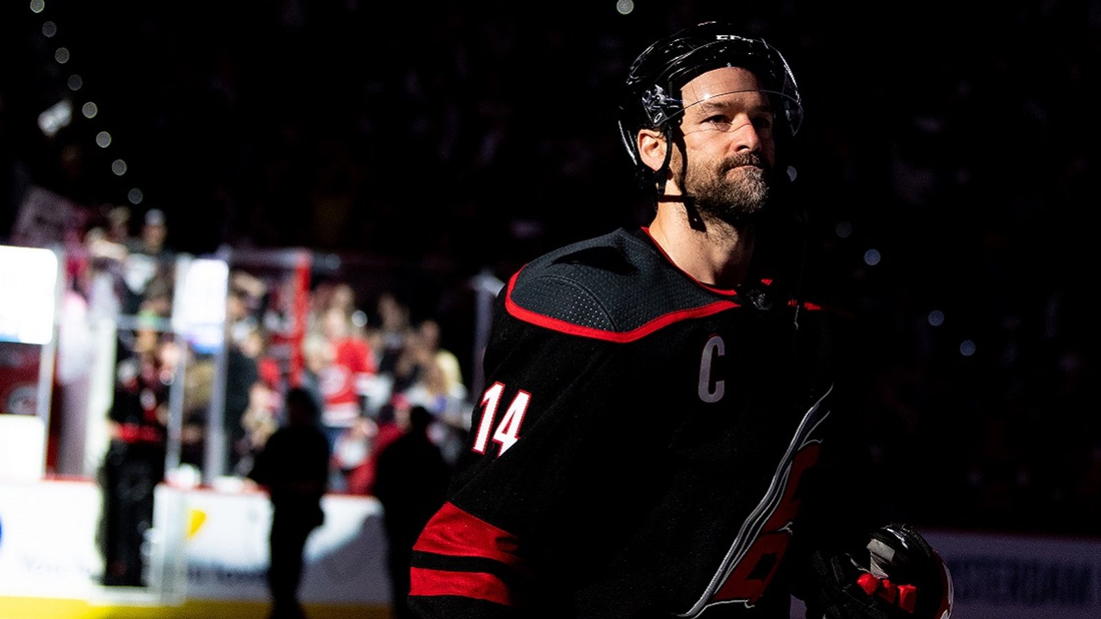 Rumor: Former NHL captain Justin Williams leaning towards a comeback this season.