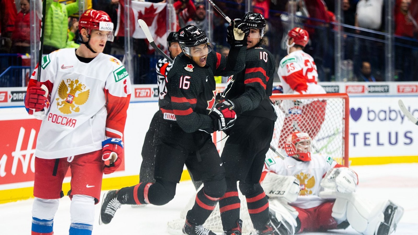 Non-call late in the third period of World Juniors Finals sparks outrage online.