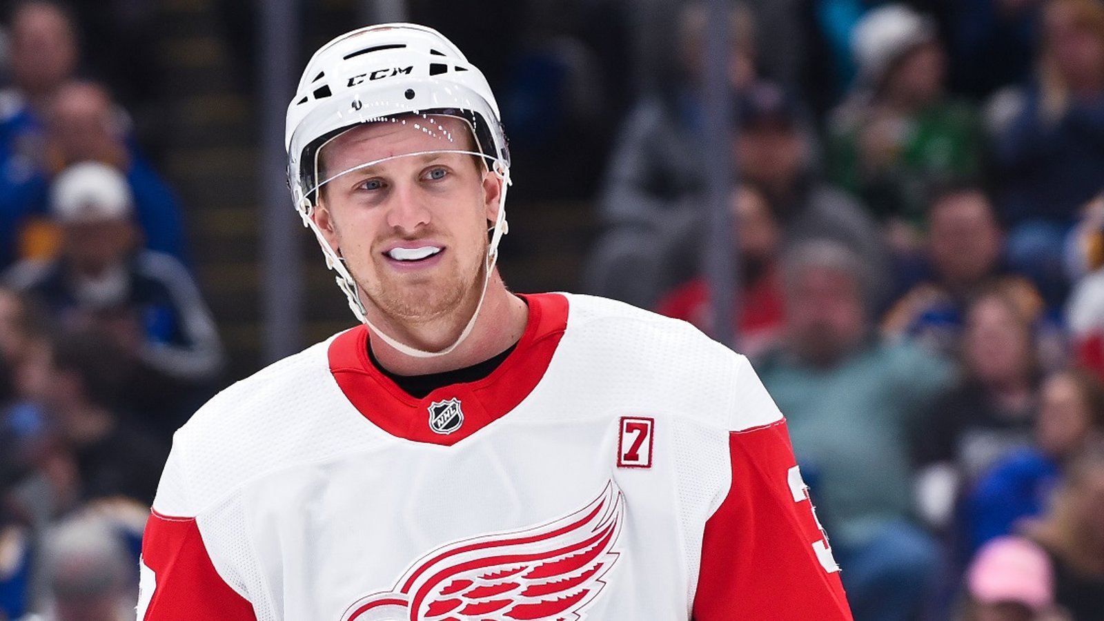 Rumor: An offer sheet with Anthony Mantha's name on it?