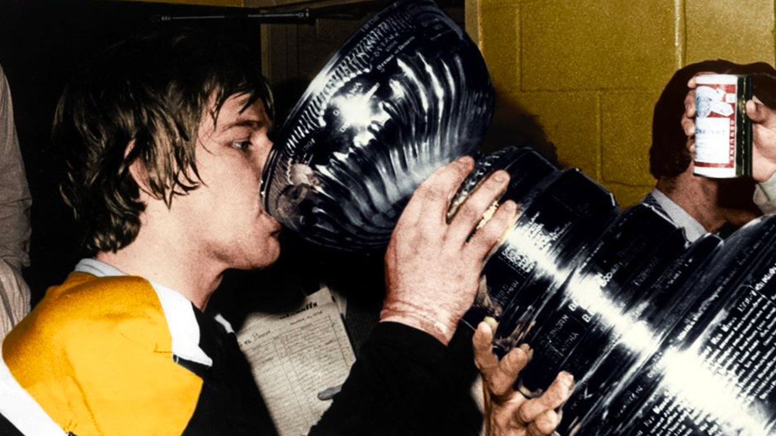 Drinking from the Stanley Cup may be prohibited when NHL resumes