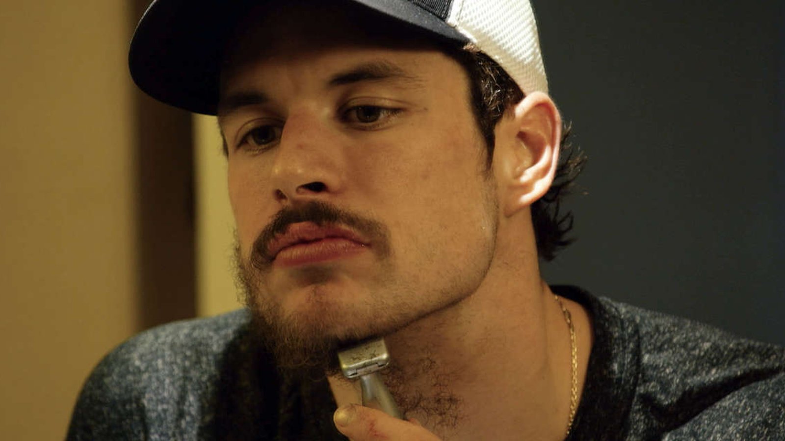 Sidney Crosby has better beard now than he ever did in the postseason! 