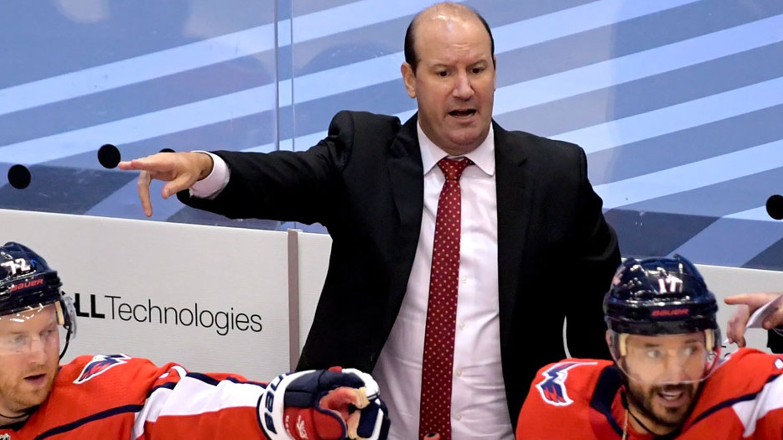 Penguins hire former Caps’ head coach Reirden! 